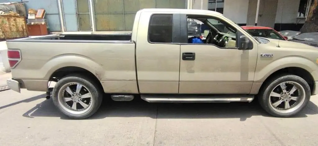 Las autoridades lograron asegurar la unidad con reporte de robo. FOTO: Cortesía