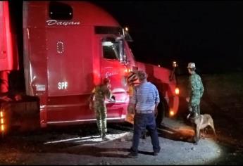Aseguran casi 250 kilos de posible metanfetamina en El Desengaño, Ahome