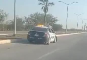 Vehículo de seguridad privada se hace pasar por tránsito y le quita «mochada» a conductores en la Mochis-Topo