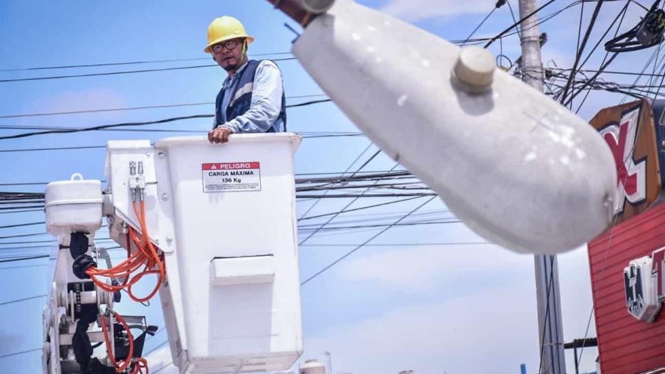 Servicio de electricidad regresa a la normalidad en todo Mazatlán