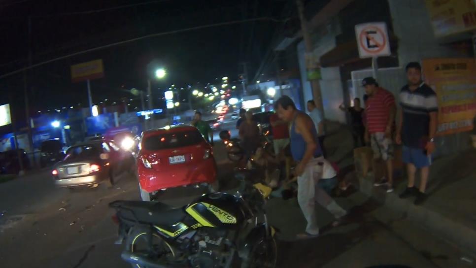 Un motociclista se golpea la cabeza en un accidente y termina en el Seguro Social de Culiacán