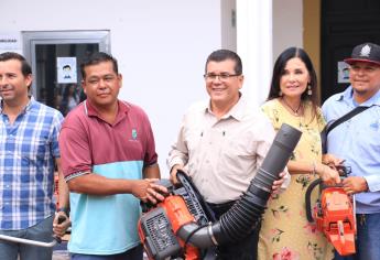 Personal de parques y jardines de Mazatlán reciben nuevo equipo