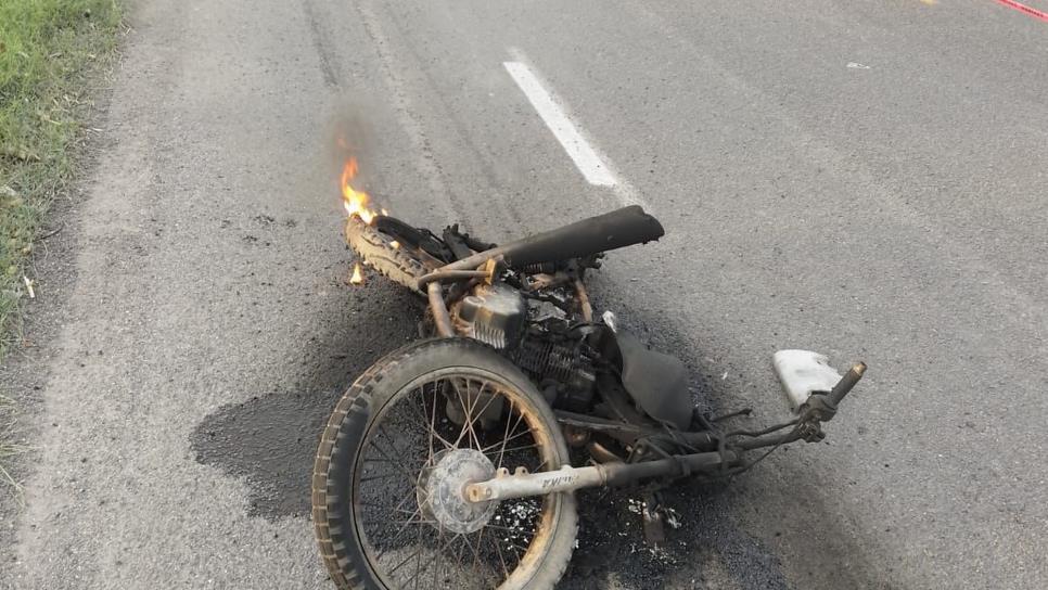 Don Eleazar muere al ser embestido en su motocicleta en la carretera a Las Glorias 