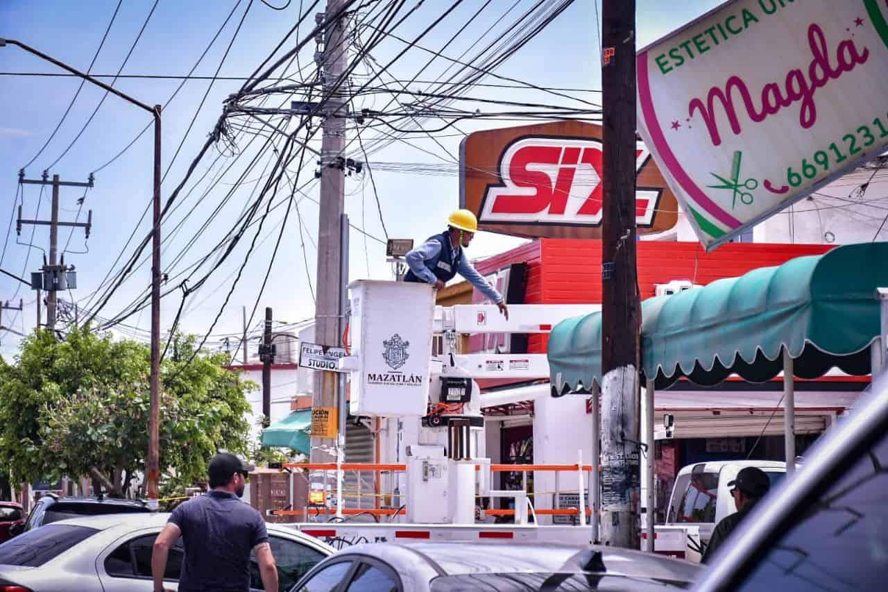 Los apagones de energía eléctrica afectan a los mazatlecos. FOTO; Luz Noticias