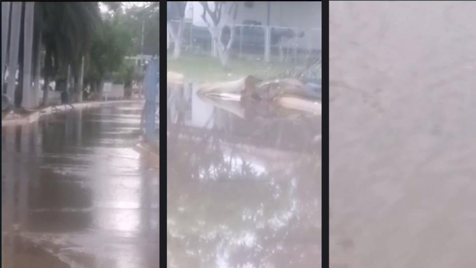 El desbordamiento de un canal en La Pérgola deja sin agua a gran parte de Los Mochis