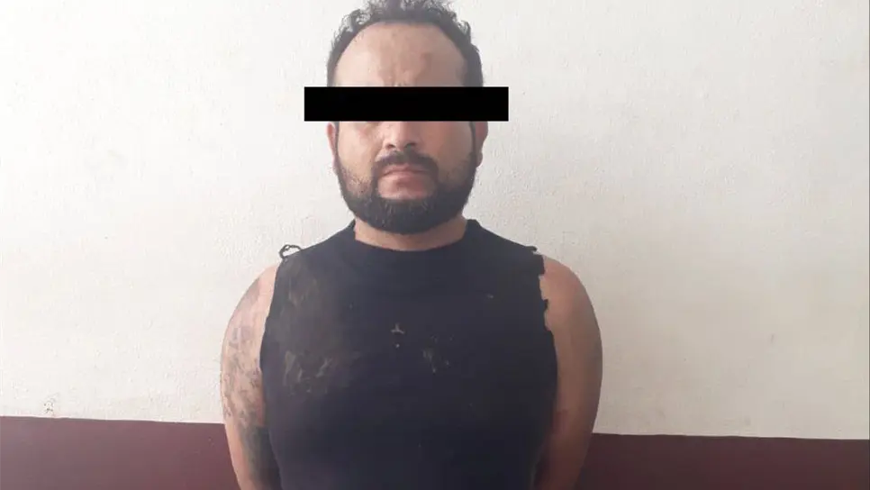 El sujeto defiende que «le ganaron el lugar». FOTO: Cortesía