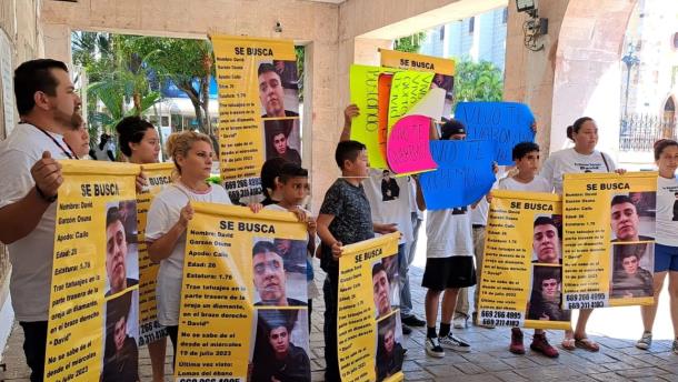 Familiares y amigos buscan a David, joven que desapareció en Mazatlán el pasado 19 de julio 