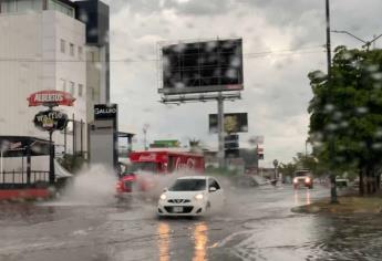 Fuerte lluvia sorprende en gran parte de Culiacán 