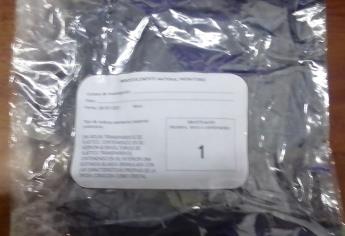 Joven intenta huir de la policía, lo detienen y le encuentran 42 dosis de cristal en Culiacán