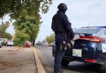 Camioneta en sentido contrario provoca choque y muere un joven motociclista en Navolato