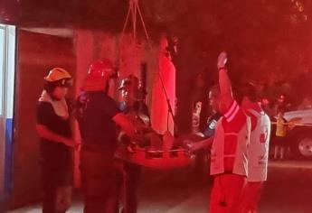 Pintor sufre descarga eléctrica en una construcción en Culiacán
