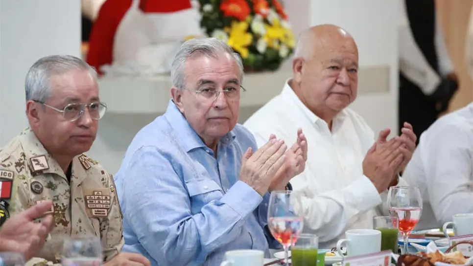 Rocha Moya asiste al encuentro de Gobernadores de la Región del Mar de Cortés