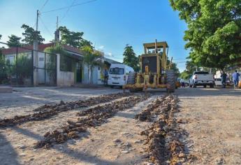 Gestionan reparación de socavones para Ahome