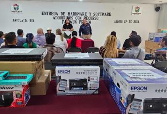 Fortalecen áreas del Ayuntamiento de Navolato con equipo de cómputo para la atención de programas sociales