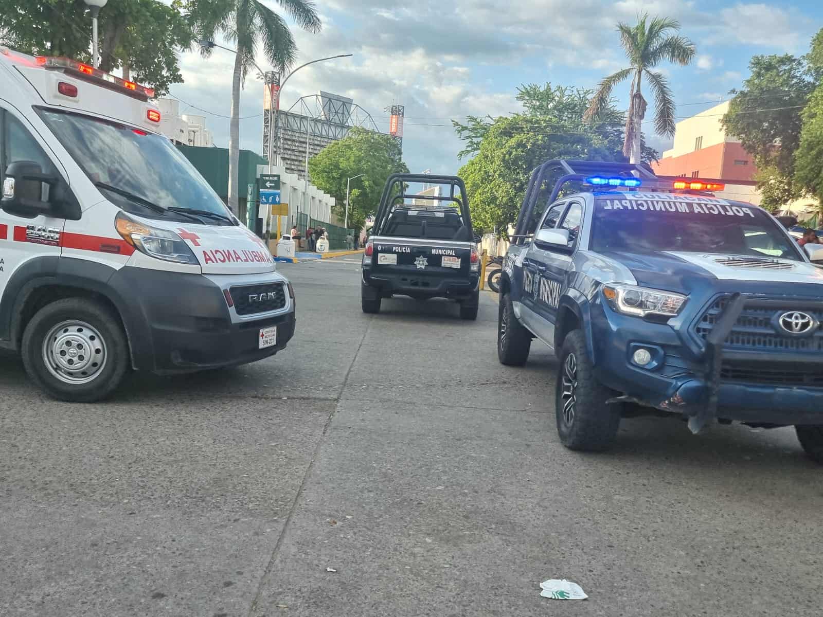 Tras ser baleado, el joven buscó atención médica por su cuenta. FOTO: Luis Ramírez.