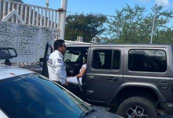 Mujer borracha provoca persecución policíaca en Topolobampo
