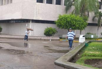 ¡Qué buen combo! Con temblor y lluvia sorprende clima a habitantes de Los Mochis