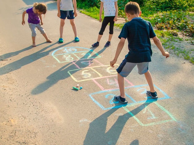 Juegos Tradicionales «pilingrina «stop «encantados Elástico Y La