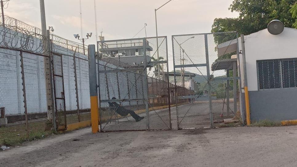 Riña en el penal de Mazatlán deja dos reos heridos