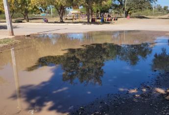 Invasores de casas complican la pavimentación de calles en Los Mochis