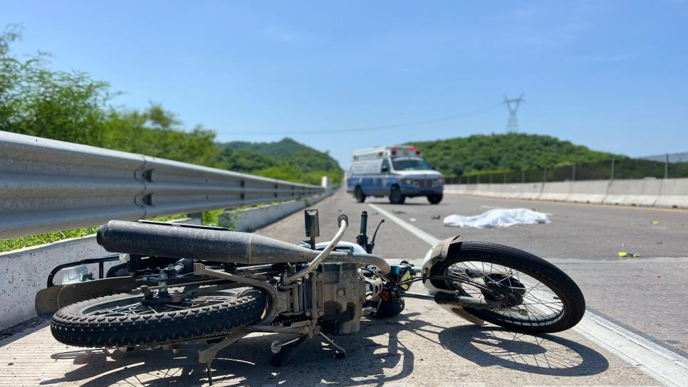 Muere mujer arrollada en libramiento Mazatlán-Villa Unión