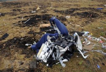 Se estrella avioneta en avenida de Malasia; van 10 muertos | VIDEO