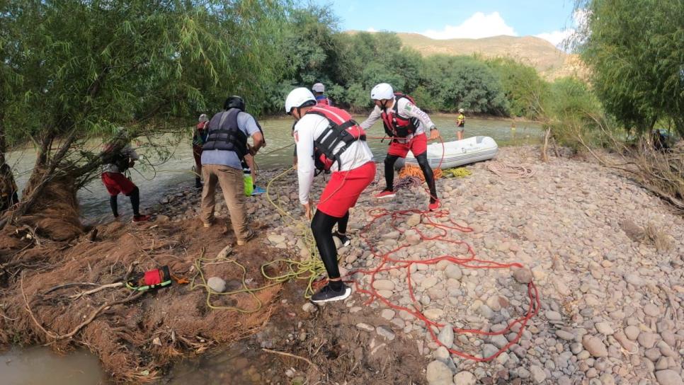 Más de 50 socorristas son capacitados en rescates en aguas rápidas en Mazatlán