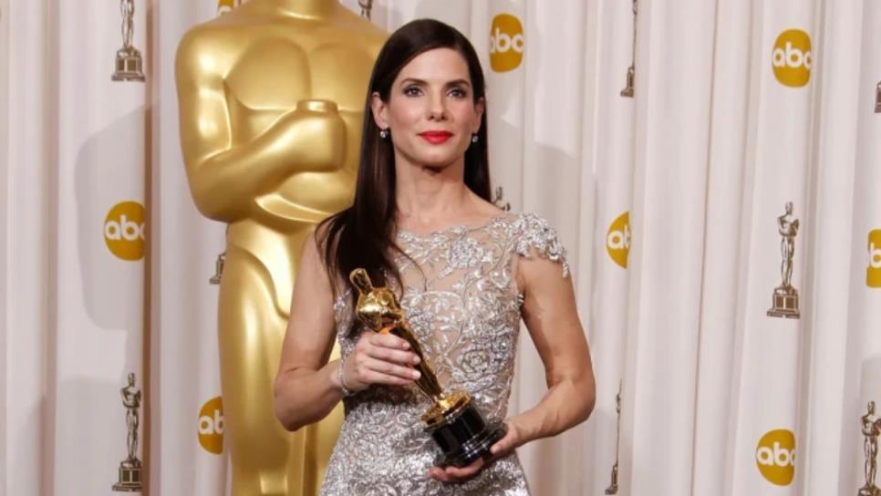 Exigen a Sandra Bullock que devuelva el Óscar tras escándalo de «Un Sueño Posible»