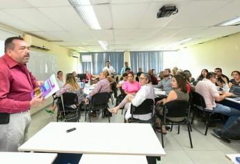 Maestros de Sinaloa a favor de los nuevos libros de texto de la SEP 