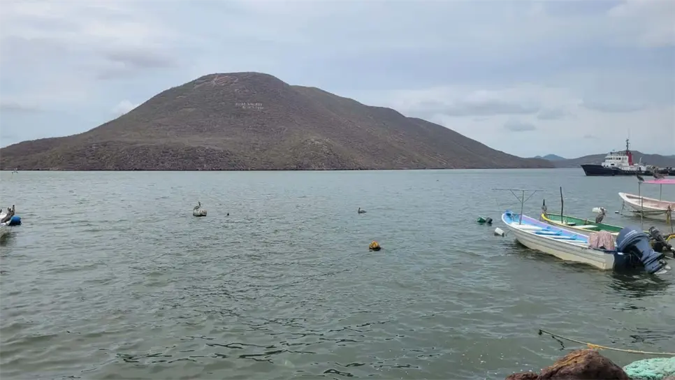 El Puerto de Topolobampo se cerró este día a embarcaciones pequeñas por efectos de la tormenta tropical Lidia. FOTO: Luz Noticias.