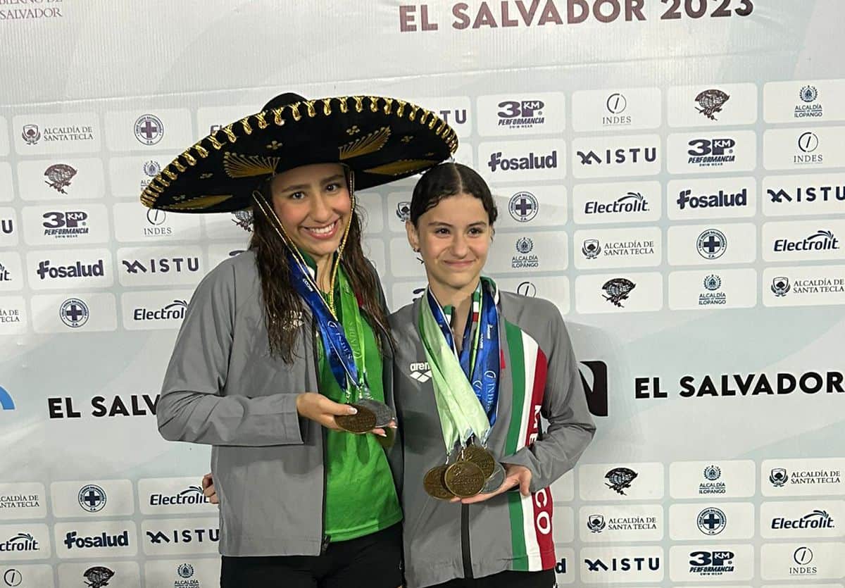 Las nadadoras pusieron el nombre de México en alto. FOTO: Cortesía