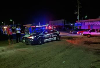 Choque entre dos camionetas deja tres personas lesionadas en Culiacán