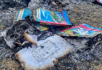 Queman libros de texto de la SEP en Chiapas por «ser del diablo»