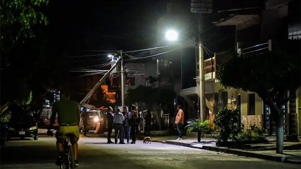 La CFE es responsable de los apagones de luz en Mazatlán: alcalde