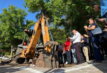 Bomberos buscan salvar más vidas; colocan primera piedra de la nueva subestación de bomberos en Los Mochis