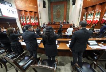 Develan el nombre de Felipe Bachomo Aki Cruz en el Muro de Honor del Congreso de Sinaloa