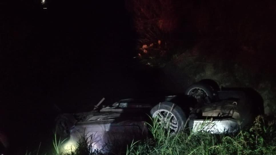 Fatal accidente deja 3 jóvenes muertos en El Amapal, Guasave  