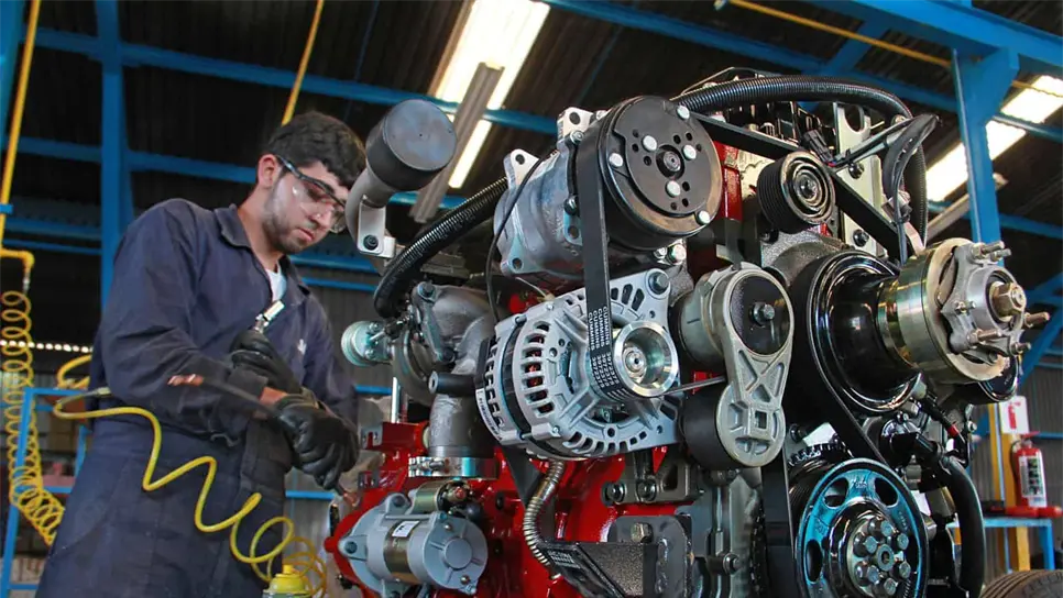 Las ingenierías son de las mejores pagadas. FOTO: Gobierno de Sinaloa