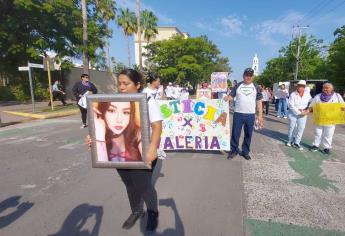 Marchan en exigencia de justicia por Valeria Dallana en Los Mochis