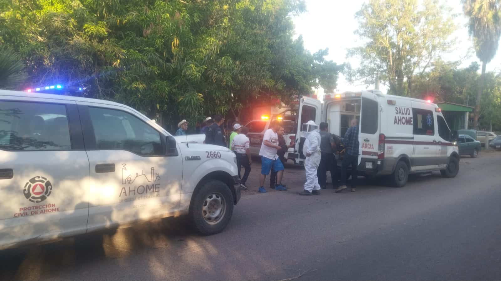 Los hombres fueron rápidamente auxiliados por las autoridades. FOTO: Luz Noticias