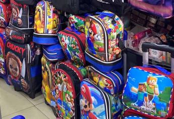 Mario Bros, Barbie y Spiderman; los favoritos en las mochilas para los pequeños en Mazatlán