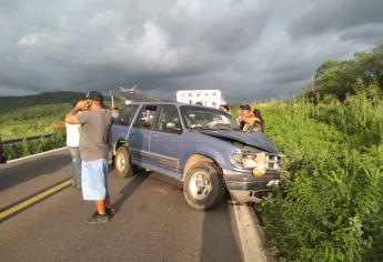 Muere hombre en choque de frente en Aguaje de Costilla, en Mazatlán 