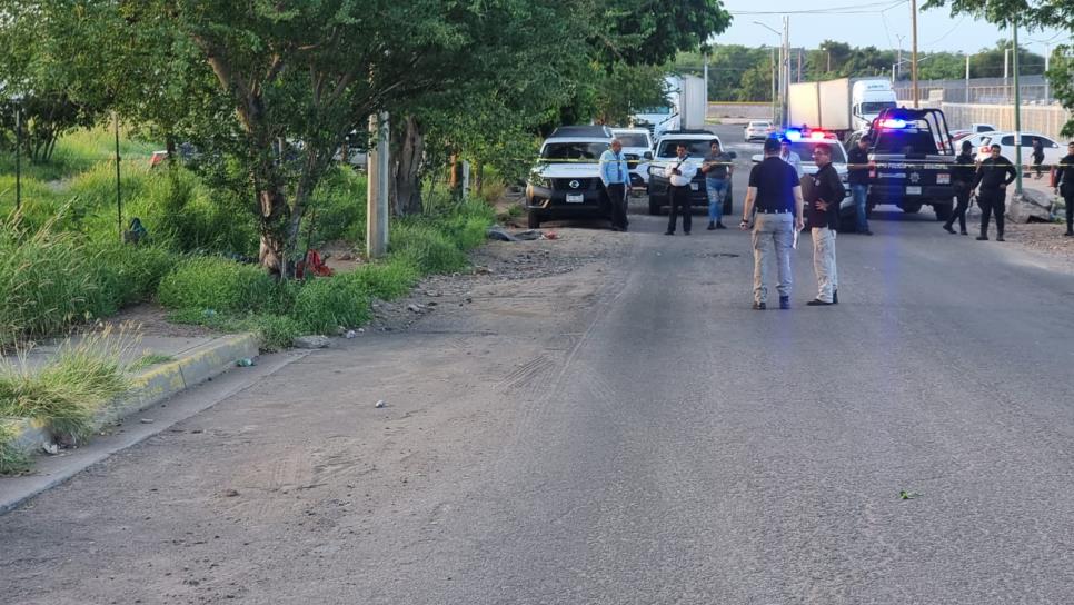 Arrojan un cadáver por el bulevar Geovanny Zamudio en Culiacán