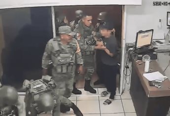 Militares atracan un súper con lujo de violencia en Mazatlán | VIDEO