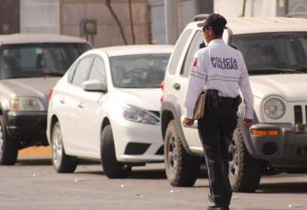 ¿Te paras en doble fila? Ya no lo hagas o te harás acreedor a una multa de hasta 928 pesos