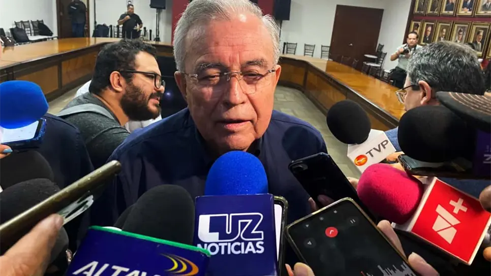 Rubén Rocha Moya anuncia que los cambios en su gabinete seguirán. FOTO: Diana Cruz.