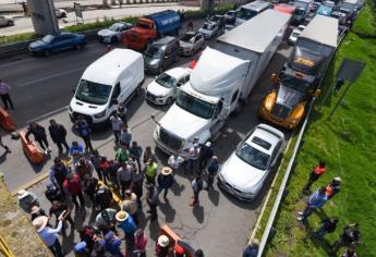 Bloqueo de la carretera México-Pachuca cumple más de 7 horas