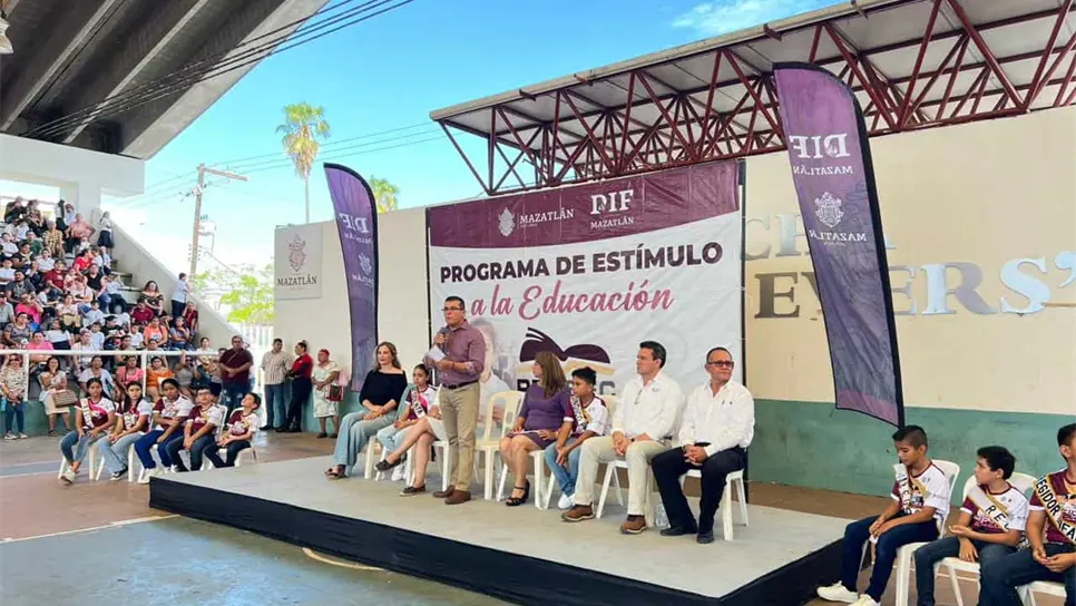 Este apoyo busca ayudar en la educación de los niños. FOTO: Luz Noticias