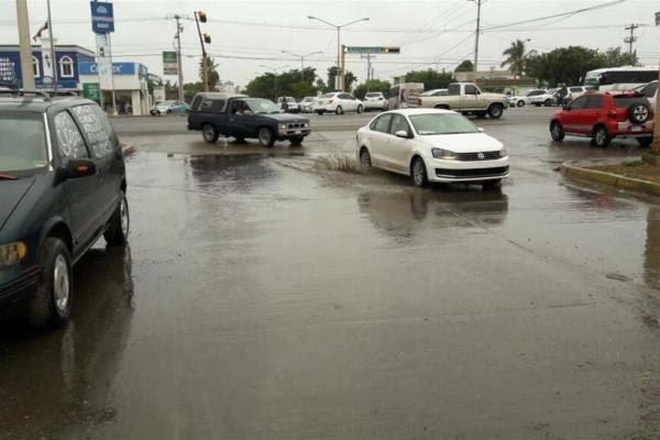 Se presentan ligeras lluvias en Culiacán este domingo