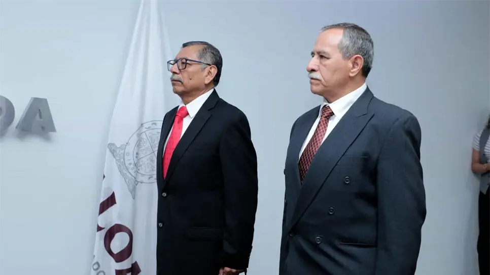 Gerardo Mérida Sánchez, nuevo titular de Seguridad Pública, y Leoncio Pedro García Alatorre, Subsecretario de Seguridad Pública, Prevención y Reinserción Social. FOTO: Gobierno de Sinaloa.